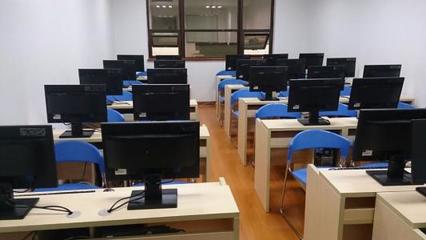 选择保定宏远计算机职业培训学校的十大理由